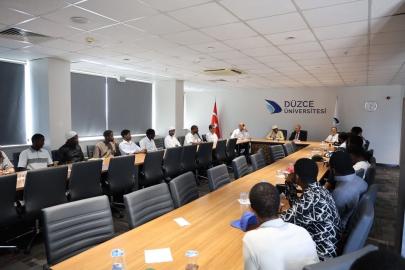 Ruanda Müftüsü Rektör Sözbir ile görüştü