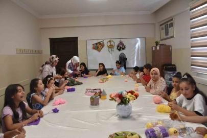 Şahinbey’de yaz tatili ilmek ilmek üretime dönüşüyor