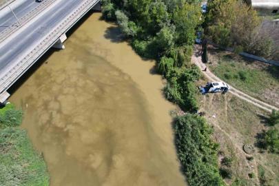 Sakarya Nehri’ne atlayan gencin cansız bedenine ulaşıldı