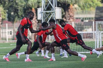 Samsunspor, Çaykur Rizespor karşısında 3 puanla tanışmak istiyor