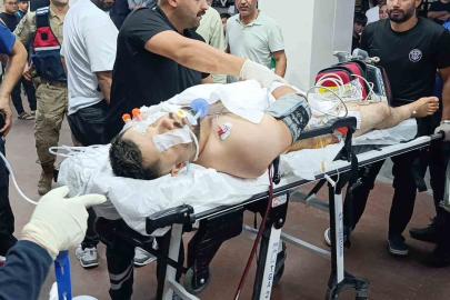 Şanlıurfa’da hastane bahçesinde silahlı saldırı: 1’i çocuk 2 yaralı