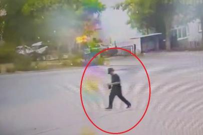 Şapkalı hırsız ’Örümcek Adam’ gibi tırmanıp evleri soydu