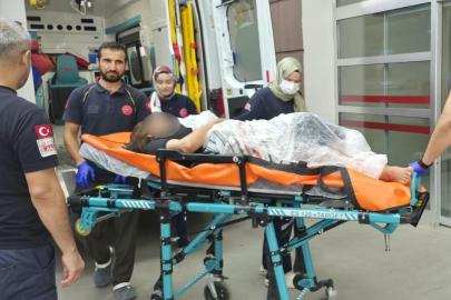 Sinir krizi geçiren kadın kendini bıçakladı