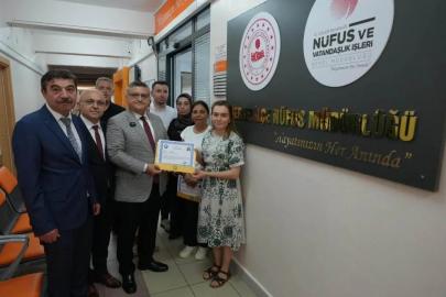 Sinop’ta rekor memnuniyet getiren kamu personeli ödüllendirildi