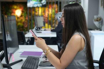 Site yönetiminde yapay zeka dönemi: 3 günlük telefon trafiğini 1 saate indirdiler