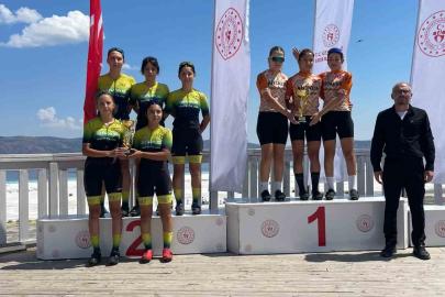 Sivas Gençlik Spor Kulübü’nden Türkiye ikinciliği
