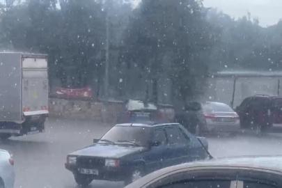 Sivrihisar’da sağanak yağmur etkili oldu