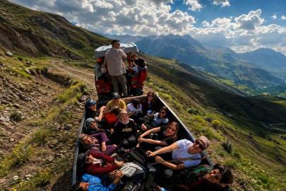 Sosyal medyada görüp akın ediyorlar! Erzincan’ın saklı yaylası