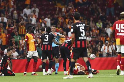 Süper Lig’de yeni sezonun ilk kırmızı kartı Alexandros Kyziridis’e çıktı