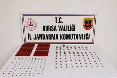 Tarihi eser kaçakçısı sert kayaya çarptı