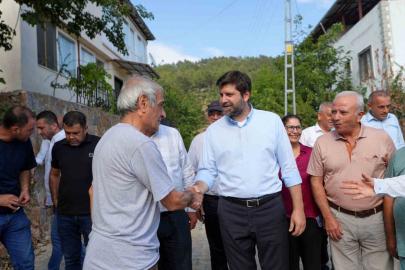 Tarsus’ta kırsal mahalle yollarına bakım ve yenileme çalışması