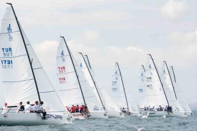 TAYK-Eker Olympos Regatta’da rota yeni yarışlara çevriliyor