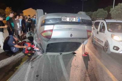 Ters şeride giren araç takla attı