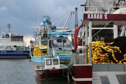 Trabzon’da balıkçıların deniz mesaisi başlıyor