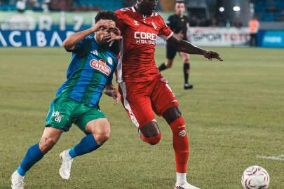 Trendyol Süper Lig: Çaykur Rizespor: 0 - Samsunspor: 1 (İlk yarı)