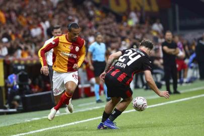 Trendyol Süper Lig: Galatasaray: 0 - Çorum FK: 0 (İlk yarı)