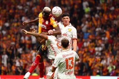 Trendyol Süper Lig: Galatasaray: 0 - Göztepe: 0 (Maç devam ediyor)