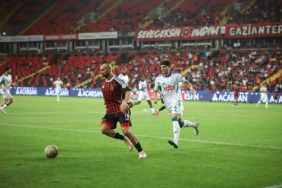 Trendyol Süper Lig: Gaziantep FK: 1 - Çaykur Rizespor: 2 (Maç sonucu)
