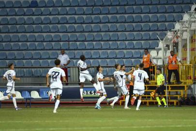Trendyol Süper Lig: Kasımpaşa: 1 - Trabzonspor: 1 (Maç sonucu)