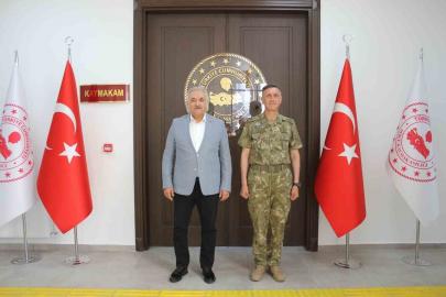 Tuğgeneral Karaoğlu, Söke’de görevine başladı