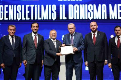 Tuzla, Çekmeköy ve Şile Belediye Başkanları AK Parti’ye katıldı