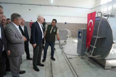 TZOB Genel Başkanı Bayraktar, Malazgirt’te süt toplama merkezini inceledi