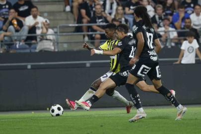 UEFA Şampiyonlar Ligi: Sturm Graz: 0 - Fenerbahçe: 0 (İlk yarı)