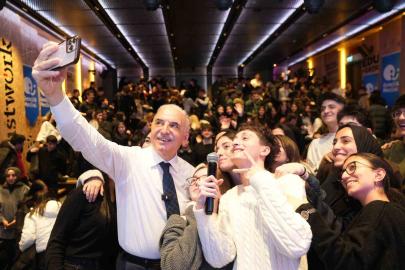 Ümraniye’de gelecek gençlerle şekilleniyor