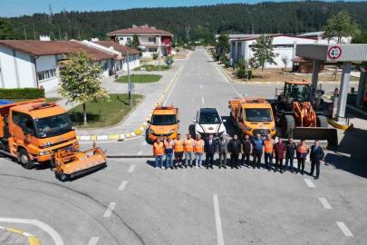 Vali Makas’tan Kaynaşlı’da Karayolları incelemesi