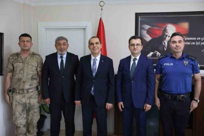 Vali Taşolar’dan Karakoyunlu kaymakamı Kayaş’a hayırlı olsun ziyareti