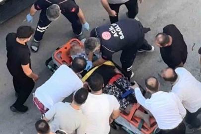 Yaya geçidinde otomobilin çarptığı kadın hayatını kaybetti: Kaza anı kamerada
