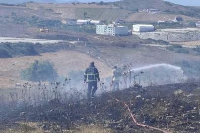 Yayladağı’nda arazi yangını geniş alana yayılmadan söndürüldü