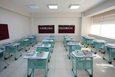 283 milyondan fazla ders kitabı sıralardaki yerini almaya başladı
