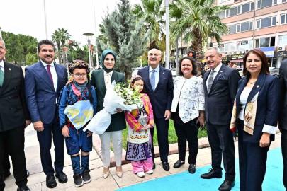 Aile ve Sosyal Hizmetler Bakanı Göktaş Denizli Valiliğine ziyaret etti