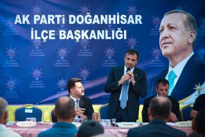 AK Parti Konya İl Başkanı Özgökçen: "Sahada dinliyor, ihtiyaçları yerinde tespit ediyoruz"
