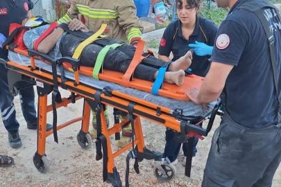 Altınözü’nde devrilen traktörün altında kalan 3 kişi yaralandı