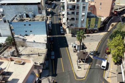 Anamur’da 3 cadde sıcak asfaltla yenilendi