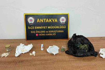 Antakya’da 3 şüpheli uyuşturucuyla yakalandı