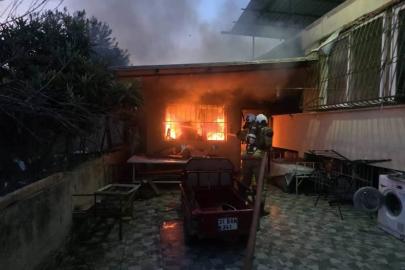 Antakya’da evden alevler yükseldi