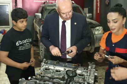 ATO Başkanı Baran, Şaşmaz’da kadın motor ustası Kuşçu’yu ziyaret etti