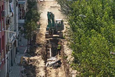 Aydın Büyükşehir Belediyesi’nin Efeler’de altyapı yatırımları sürüyor