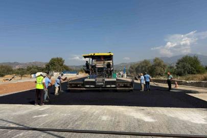 Aydın’ın dört bir yanında yol çalışmaları sürüyor