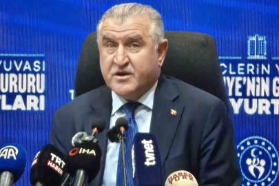 Bakan Bak: "Öğrenci yurtlarına ilk yerleştirmede yüzde 90 ile rekor kırdık"