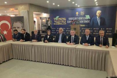 Bakan Ersoy: "Türkiye olarak kendi yolunu çizebilen ender ülkelerdeniz"