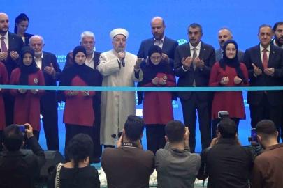 Bakan Tekin: "Değişikliklerin neticesinde uluslararası göstergelerde çıtamız yukarıya doğru çıkmaya başladı"