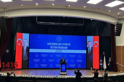 Bakan Tekin, yurt dışına gidecek bursiyer öğrencilerle bir araya geldi: "Sizi aynı zamanda bir Türkiye Cumhuriyeti elçisi olarak gönderiyoruz"