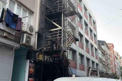 Bakırköy’de 6 katlı otelde yangın: 12 yaralı