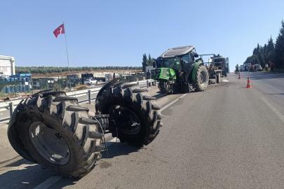 Bandırma’da kamyon traktöre çarptı