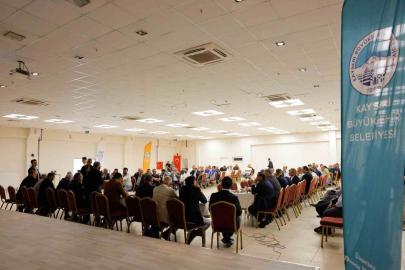 Başkan Büyükkılıç, Tomarza’da muhtarlarla istişare etti