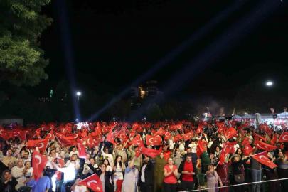Başkan Çolakbayrakdar: "38 günlük organizasyonu belediye bütçesinden tek kuruş harcamadan gerçekleştirdik"